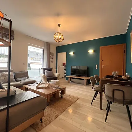 Stylish In Paleo Faliro 300m From The Apartment Athens